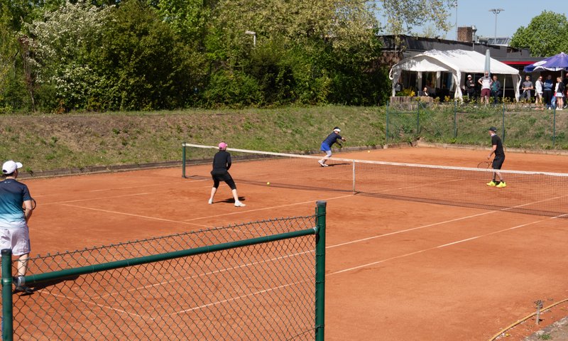 32 Mitglieder und Gäste beteiligten sich am Schleifchenturnier